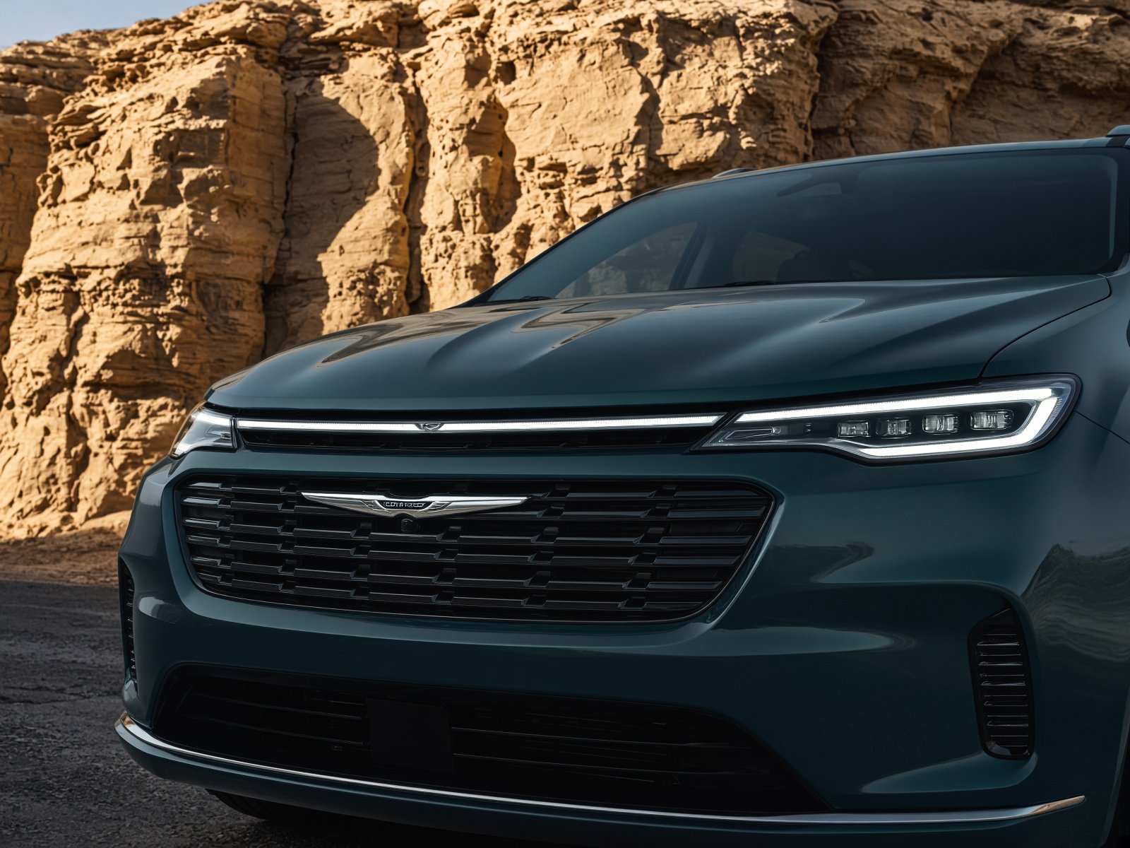 Pacifica fascia and illuminated grille